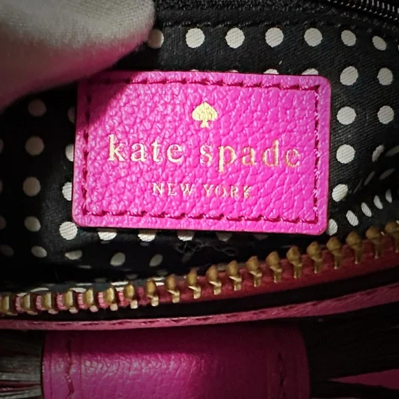 Y2K Kate Spade pink soft leather Fuchsia Crossbody Bag with strawberry keychain - Picture 13 of 17